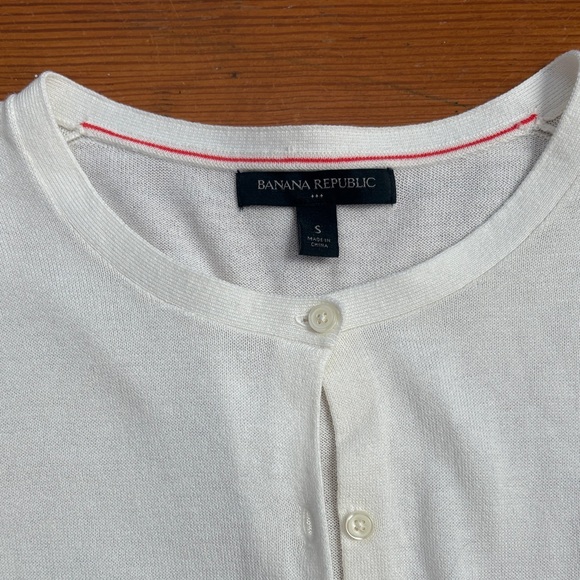 Banana Republic White Cardigan Sweater - Picture 2 of 3